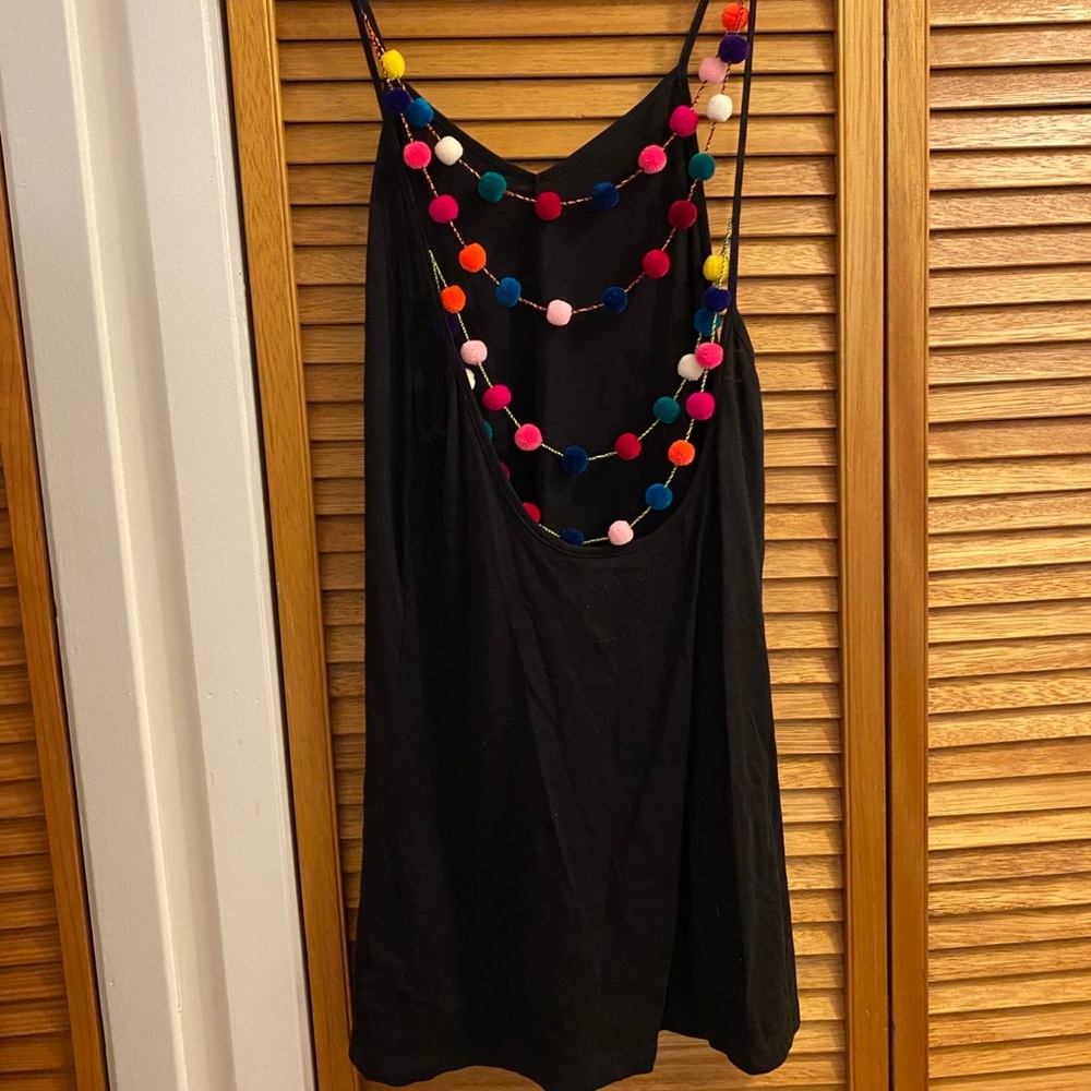 Pom pom coverup